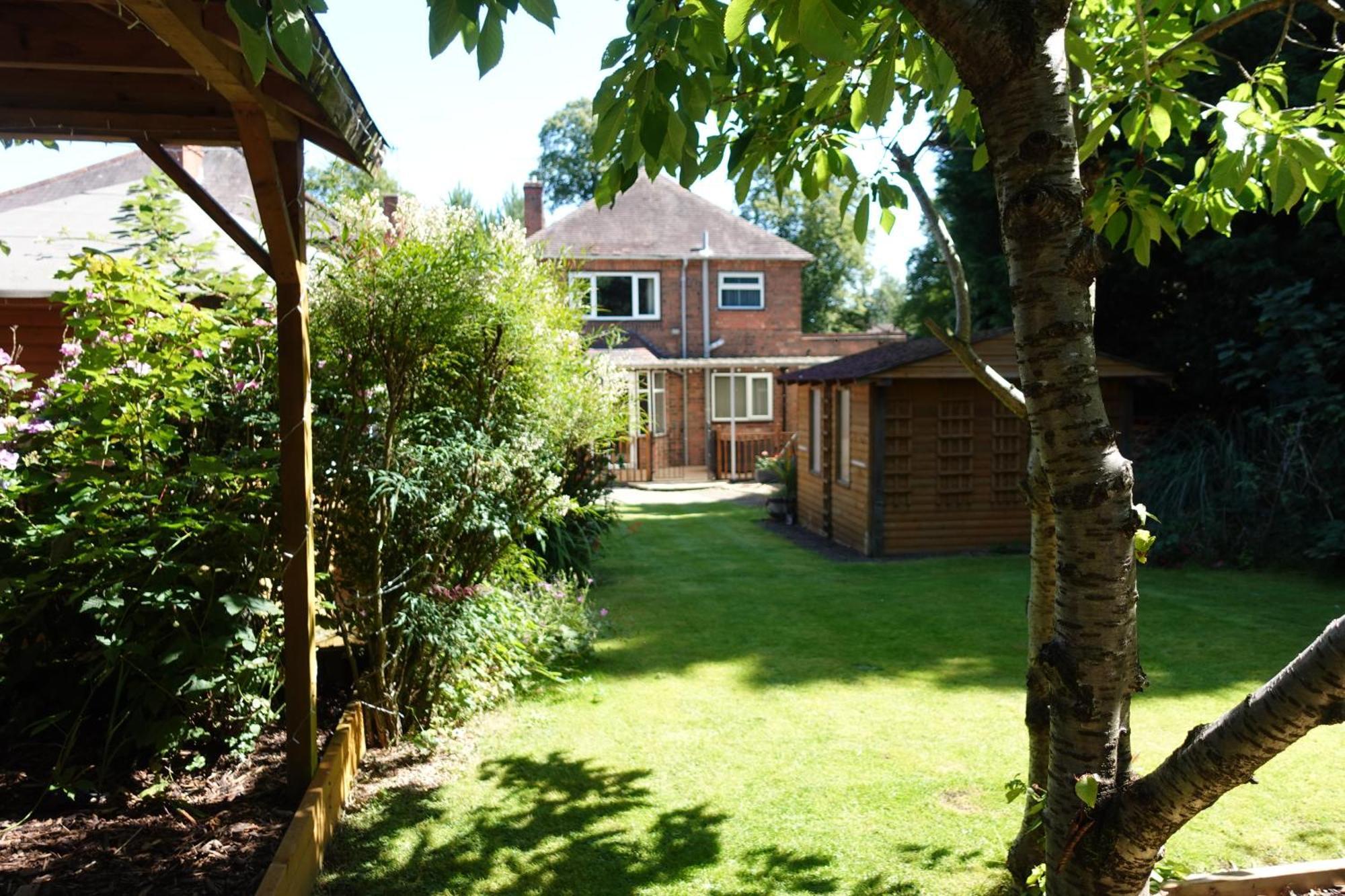 Huge 9 Bed Property Sleeps 17, Near Nec, City Centre, Hs2 Birmingham Kültér fotó
