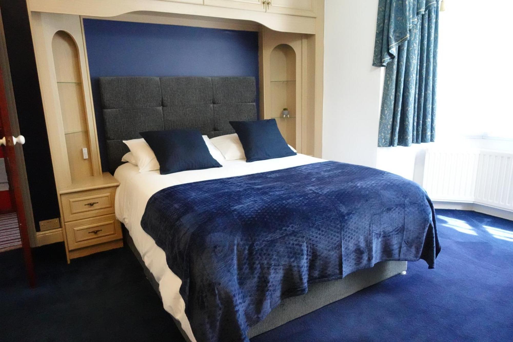Huge 9 Bed Property Sleeps 17, Near Nec, City Centre, Hs2 Birmingham Kültér fotó