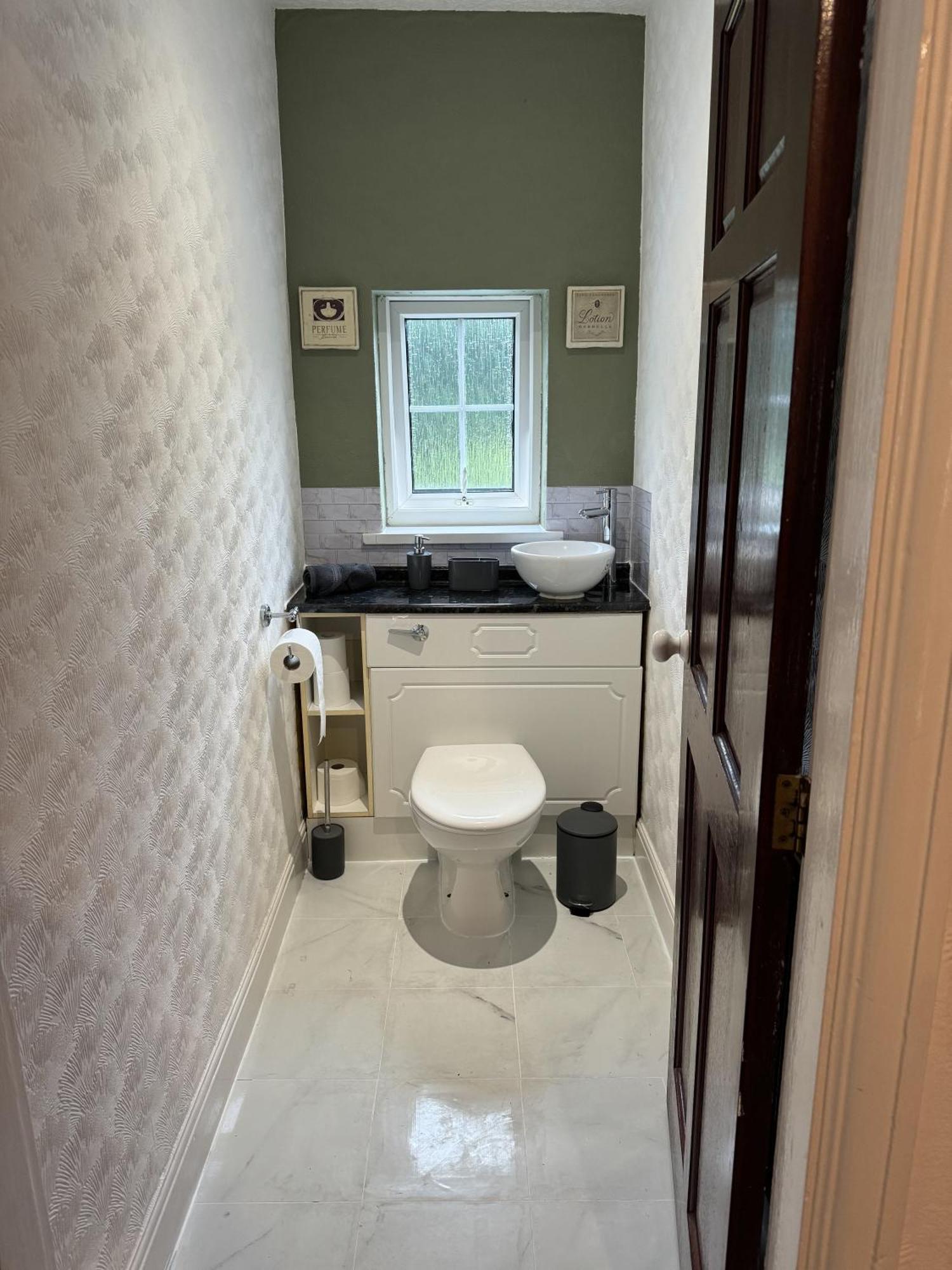 Huge 9 Bed Property Sleeps 17, Near Nec, City Centre, Hs2 Birmingham Kültér fotó